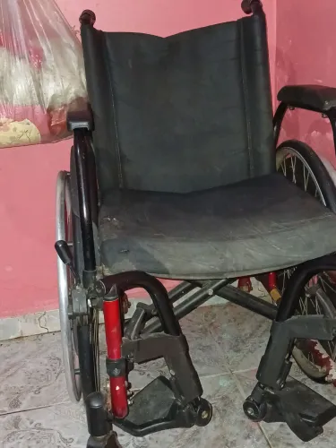 Cadeira de rodas adequada