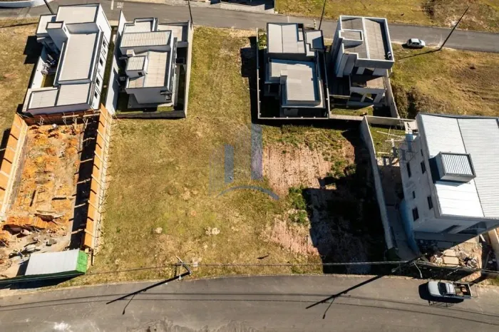 Terreno em Condomínio para Venda em Colombo, Arruda