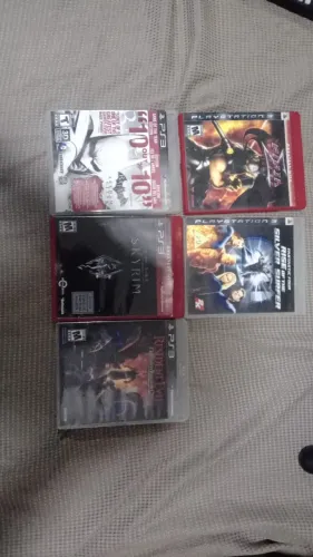 Playstation 3 desbloqueado hen + 5 jogos fisicos