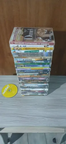 DVDS 35 Unidades títulos Filmes e Shows,todos Evangélicos, novos sem uso, tudo por R$200,