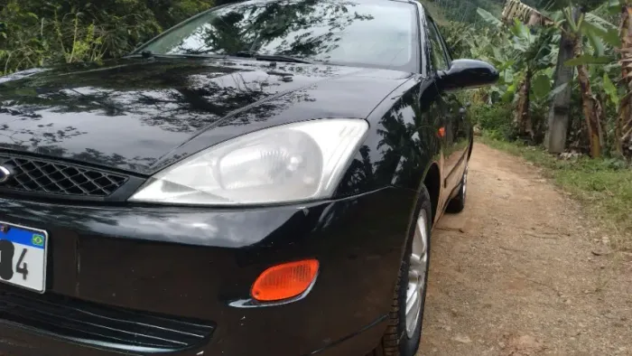 Ford Focus Sedan 2.0 16v/2.0 16V Flex 4P 2003