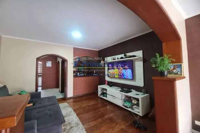 Vendo ou permuto casa em condomínio com 3 quartos, 1 suíte de 200 m² - Parque São Lucas