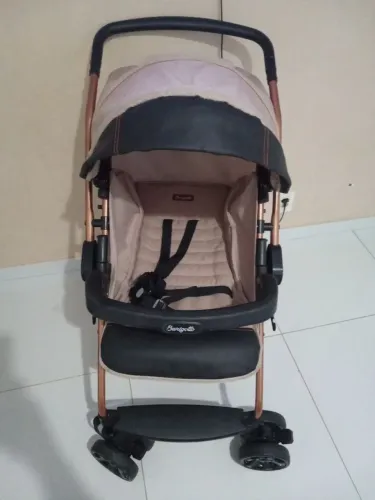 Carrinho de bebê