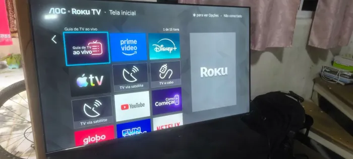 Smart tv AOC ROKU 50" 2 meses de uso na garantia