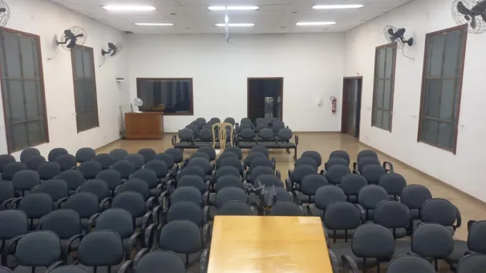 Ponto Comercial para Venda em São Gonçalo, Itaúna, 1 dormitório, 2 banheiros