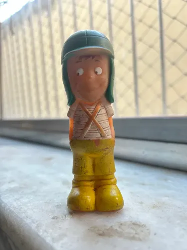 Boneco antigo emborrachado CHAVES