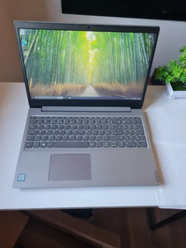 Notebook Lenovo IdeaPad | Core i5 8ª Geração | SSD Nvme 128GB