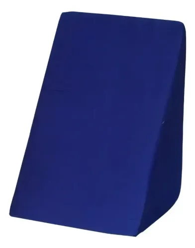 encosto triangular, travesseiro triangular, encosto ortopedico, cunha, encosto pós cirurgi