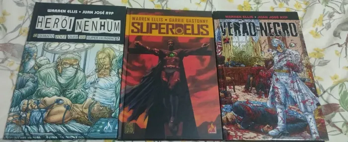 Hqs Warren Ellis - Verão Negro - Super Deus - Herói Nenhum