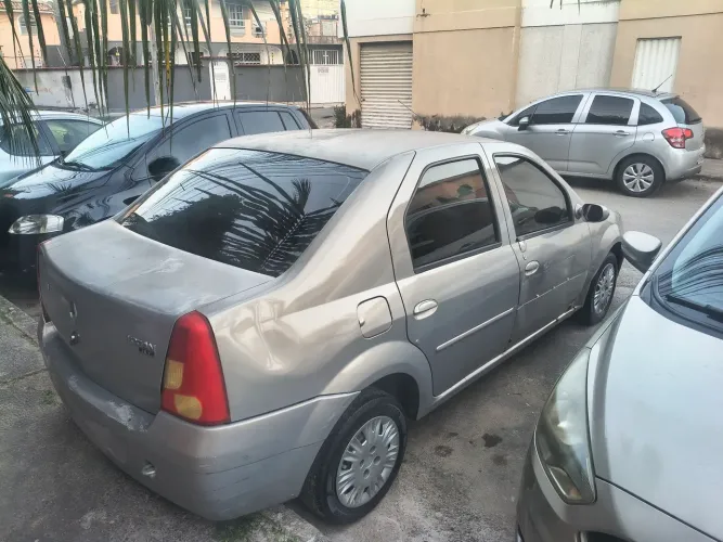 Renault Logan Expres./exp. UP Hi-flex 1.0 16V 4P 2009