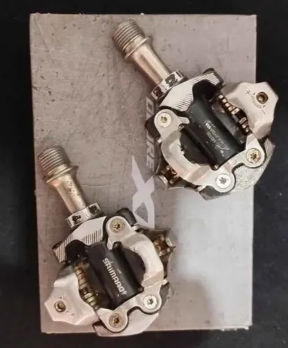 Pedal clip XT 8100 