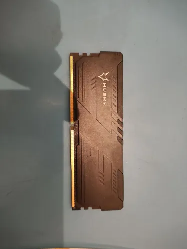 Memória RAM Ddr4 8GB 3200Mhz Husky