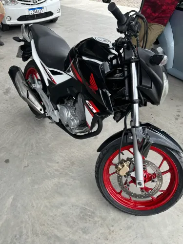 Honda cb250 twister 2017