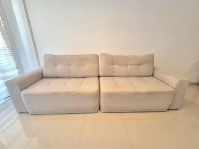 Sofá de 4 lugares retrátil