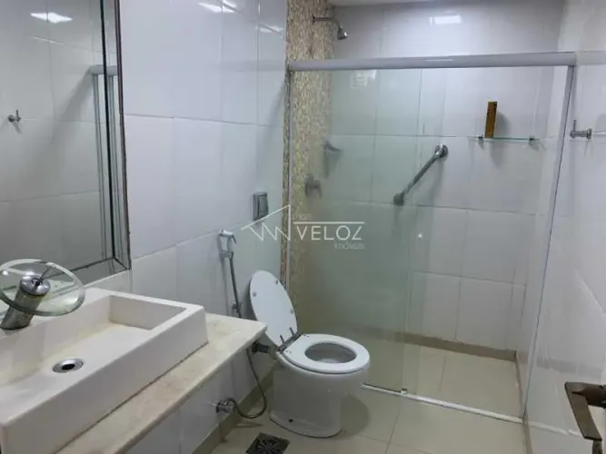 Apartamento - Padrão / Residencial / Lagoa