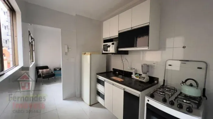 Apartamento mobiliado 100 metros da praia com 1 dormitório para alugar definitivo pacote, 