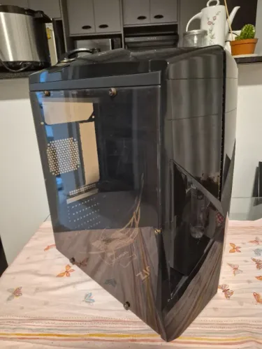 Gabinete Gamer C3Tech Mid Tower - Lateral Fumê