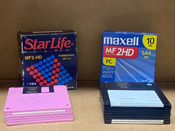 Conjunto Disquetes de Computador