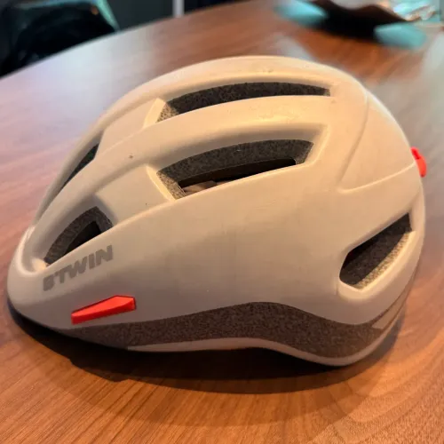 Capacete de ciclismo com ajuste