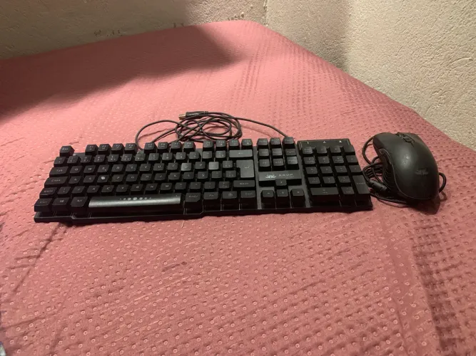 Teclado game + mouse game kñup