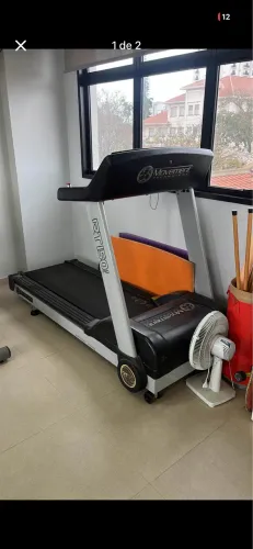 Esteira Moviment RT 150