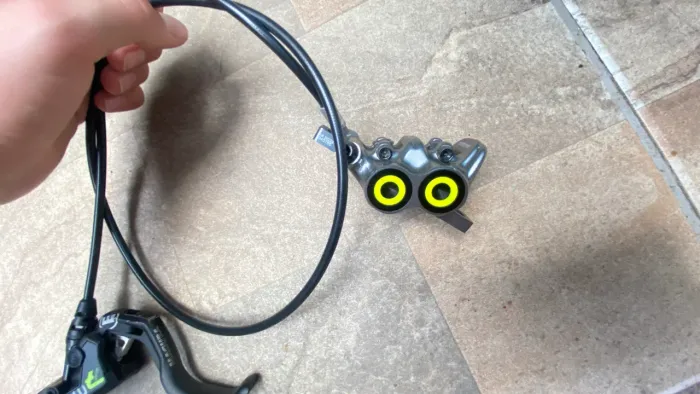 Magura mt7 pro DIANTEIRO