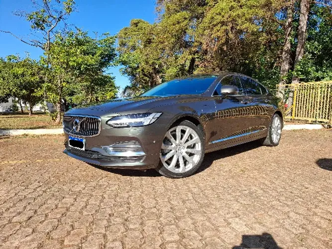 Volvo S90 T-8 Híbrido Inscript 2.0 AWD 407cv 2019
