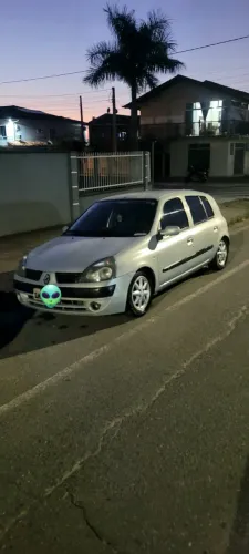 Renault Clio RT/ Privil. 1.0/1.0 Hi-power 16V 5P 2003