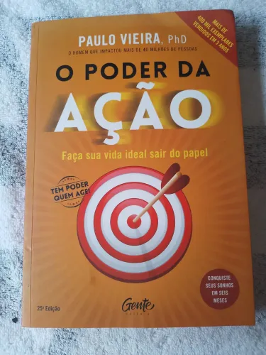 Livro O poder da ação semi-novo