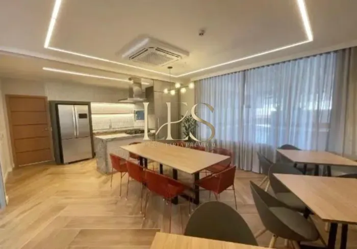 Apartamento Mobiliado à venda com 2 Quartos em Jardim Camburi - Vitória ES