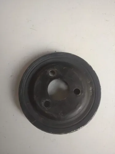 polia bomba 3 furos d'água Belina 2 motor Renault