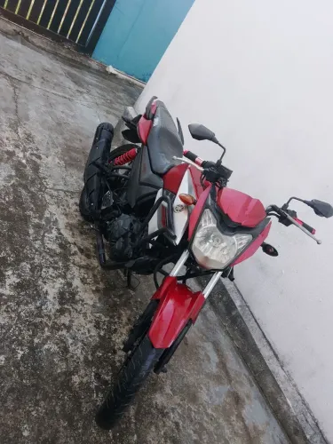 Vendo moto Fazer 150, ano 2019 completa sem nada pra fazer!.