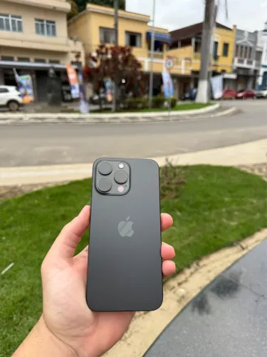 iPhone 15 Pro Max - NOVO