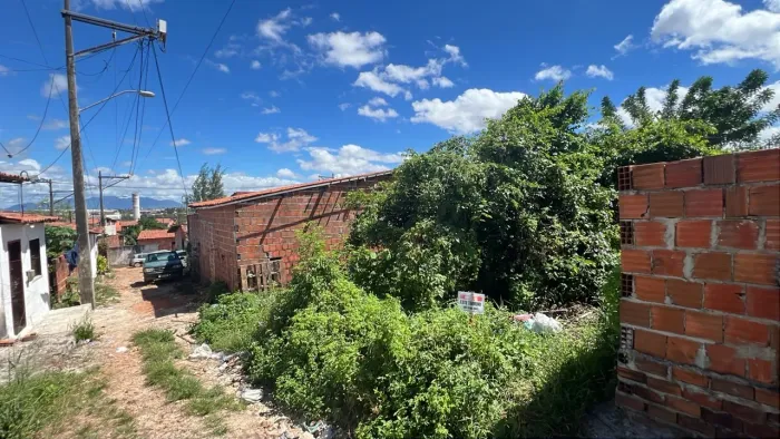 Vende-se terreno Paupina