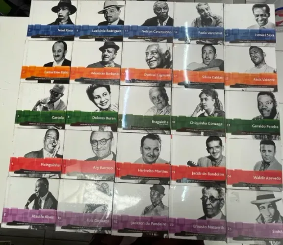 CDs COLEÇÃO FOLHA COMPLETA RAÍZES DA MÚSICA POPULAR BRASILEIRA - 25 CDs MAIORIA LACRADO