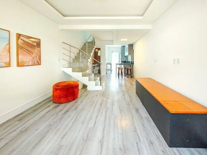 Casa com 3 dormitórios para alugar, 150 m² por R$ 5.090,00/mês - Vila Nova - Blumenau/SC