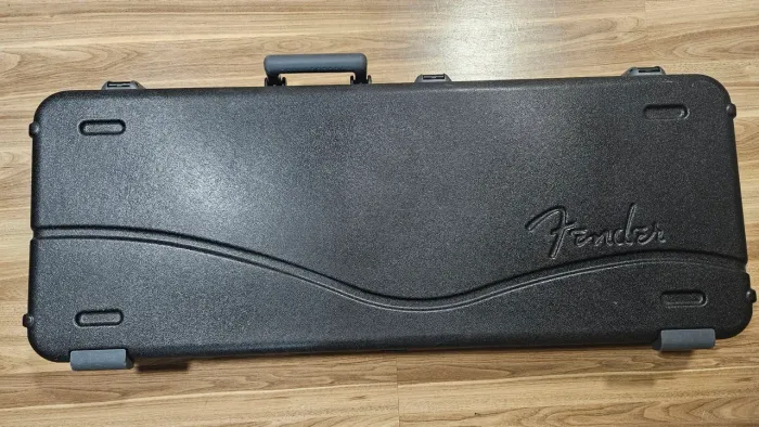 Case guitarra fender Deluxe