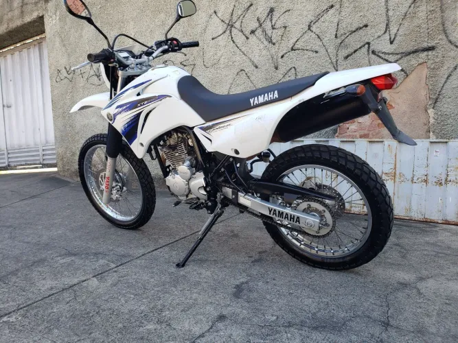 Lander 250 ano 2008, 83 mil quilômetros originais particular