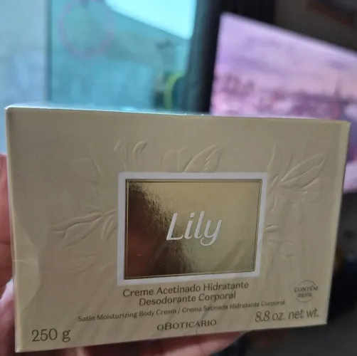 Lily O boticário 
