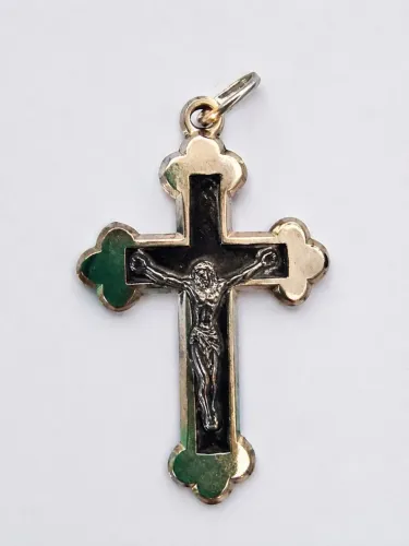 Pingente crucifixo relicário antigo