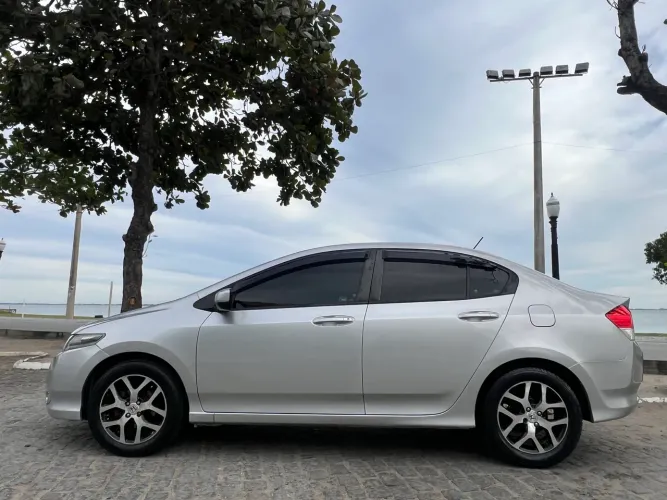 Honda City Sedan DX 1.5 Flex 16V Aut. 2011
