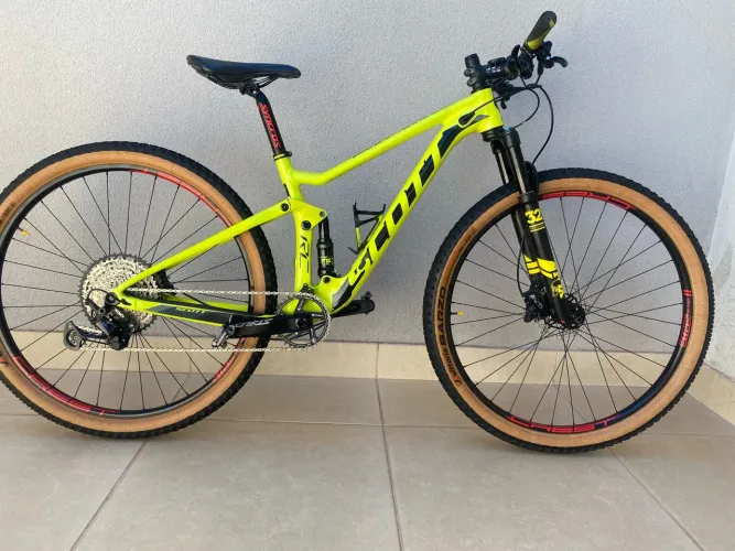 Scott spark RC 900 tamanho 15 (S)