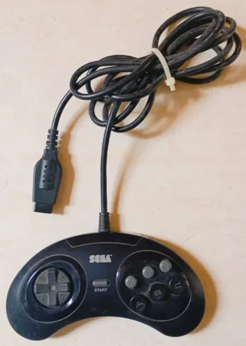 Controle de 6 botões para Mega Drive