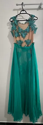 Vestido de festa exclusivo, confeccionado por costureira e nunca usado!