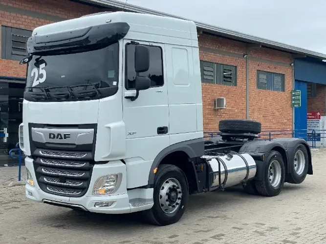 CAMINHÃO DAF XF 480 6X2 ANO 2025 EURO 6 - COM 116 MIL KM - TANQUES EM ALUMÍNIO POLIDO