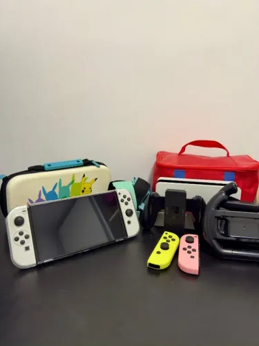 Nintendo Switch OLED Desbloqueado + Kit Completo