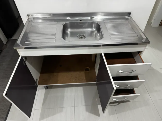 PIA COMPLETA COM CUBA EM INOX À VENDA
