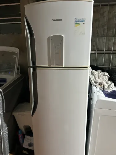 Geladeira frost free (grande)
