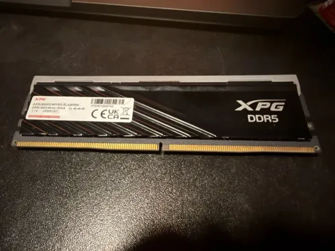 Memória DDR5 16GB 6000MHz XPG Lancer Blade RGB