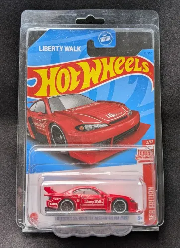 Hot Wheels LB Super Silhouette Nissan Silvia [S15] - Red Editon.
